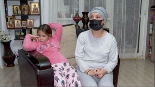 Povestea impresionantă a Cătălinei Boboc: și-a dorit cu orice preț să fie mamă, așa că a adoptat un copil. &Icirc;n timpul procesului a aflat că are cancer, &icirc;nsă acest fapt nu a &icirc;mpiedicat-o să &icirc;și &icirc;mplinească visul