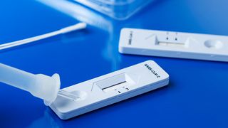 Primul caz de infectare cu varianta Omicron în Franța. Bărbatul s-a întors din Nigeria