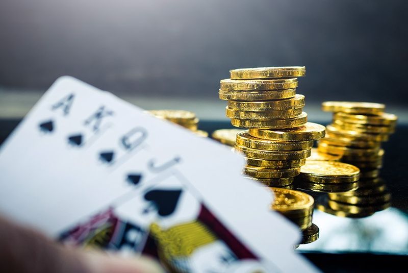 Cum să joci remi pe bani reali