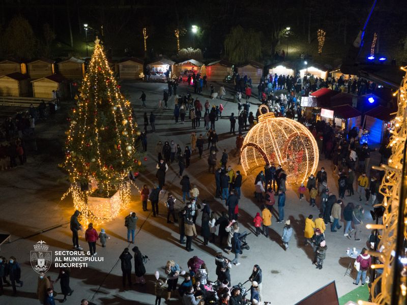 Câte târguri de Crăciun sunt deschise în București în 2021