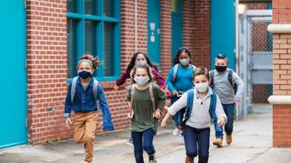 Opt copii au vandalizat o școală din Germania. Pagubele ajung la 150.000 de euro