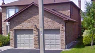 Ștefan Hrușcă &icirc;mplinește 64 de ani. De ce a ales celebrul folkist să plece &icirc;n Canada