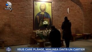 VIDEO - Icoana care pl&acirc;nge &icirc;ntr-o biserică din Cluj-Napoca