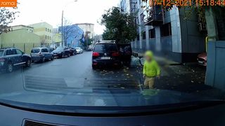 Accident dramatic în Capitală. Un copil a fost spulberat de mașină. Momentul a fost surprins de o cameră de bord