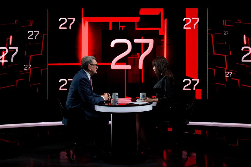 Victor Ciorbea, invitat duminica aceasta, la “40 de întrebări cu Denise Rifai”: “Ați scăpat de închisoare ca prin urechile acului?”