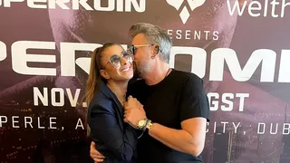 VIDEO - Anamaria Prodan, în vacanță cu Cătălin Botezatu. Cei doi petrec pe iahtul milionarilor