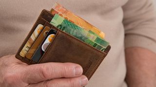 Alimentele, tot mai scumpe în România. Rata inflației rămâne la un nivel ridicat