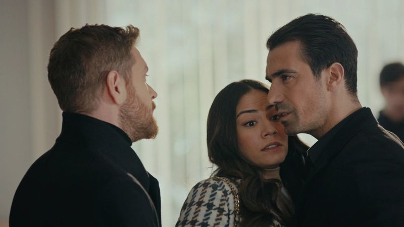  „Prizoniera destinului”