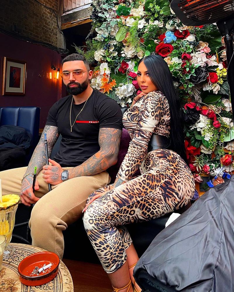 ce-s-a-ales-de-alex-turcu-de-la-puterea-dragostei-barbatul-face-senzatie-pe-internet-cu-noua-iubita