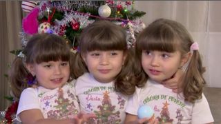 VIDEO | Trei surori s-au născut identice și sunt o raritate &icirc;n lume