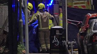 Două perechi de gemeni, de 3 și 4 ani, și-au găsit sfârșitul într-un incendiu îngrozitor