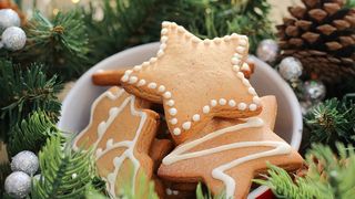 Biscuiți de Crăciun cu scorțișoară. O reţetă delicioasă