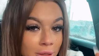 Simona Braboveanu și-a impresionat fanii cu frumusețea sa naturală. Șatena s-a afișat fără make-up și fără filtre