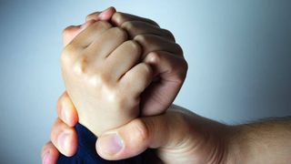 Un pastor penticostal din Cluj a fost condamnat la 22 de ani de închisoare după ce a abuzat sexual 12 minori