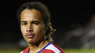 Un fost jucător, de 23 de ani, de la Levante și Valencia a murit după ce a fost înjunghiat de mai multe ori