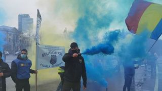 Noi proteste &icirc;n București și &icirc;n țară. Polițiștii și militarii &icirc;n rezervă cer salarii mai mari