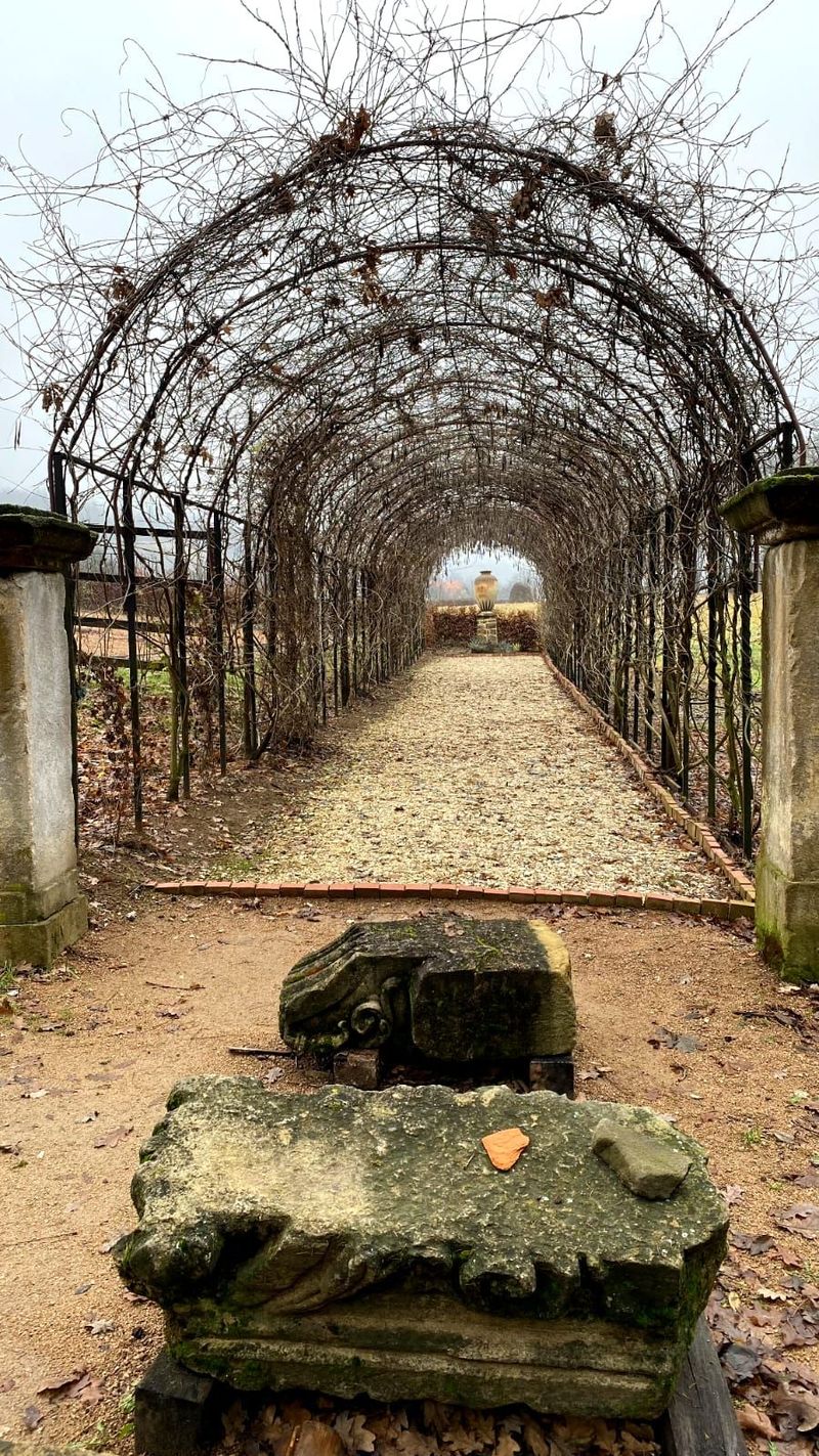Sâmbătă, de la ora 15:00, în „ROventura”, Crăciun de poveste la Săvârșîn