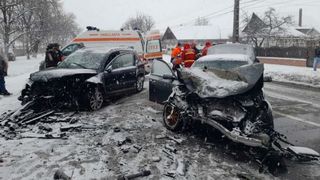 Accident rutier &icirc;n județul Iași. Patru oameni au fost răniți