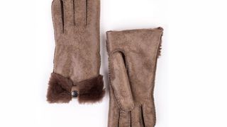 Ce cadou de Crăciun să &icirc;i faci iubitei tale?