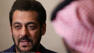 Salman Khan a fost muşcat de un şarpe în ziua de Crăciun