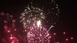 Un primar din România organizează Revelionul pe stadion