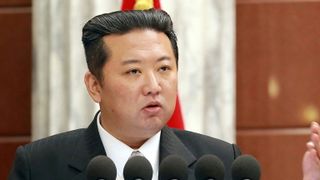 Dictatorul Kim Jong-un a ajuns de nerecunoscut. "Ține dietă pentru binele patriei"