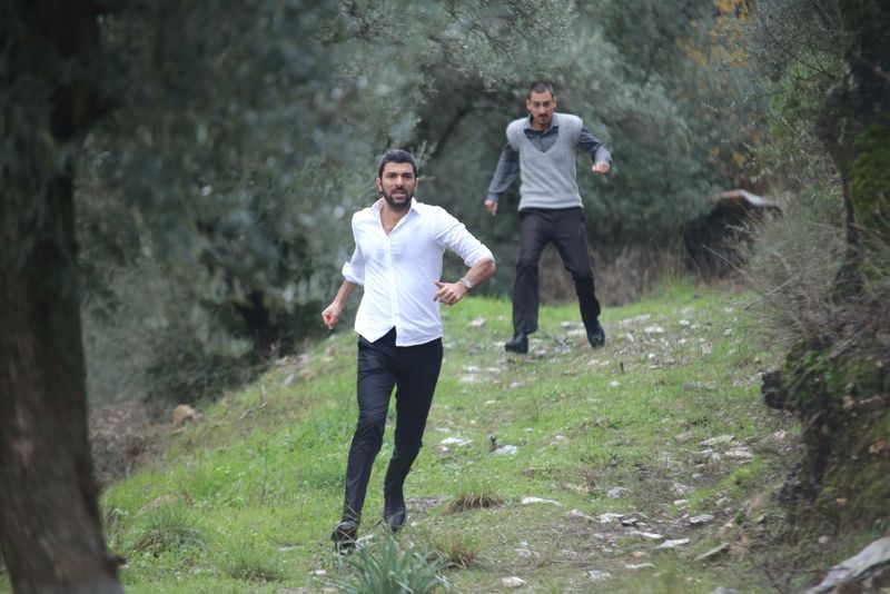 ce-vedem-in-aceasta-seara-de-la-ora-20-00-in-serialul-fenomen-fiica-ambasadorului-nare-renunta-la-trecut