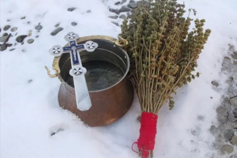 Tradiții si obiceiuri de Bobotează, marea sărbătoare a Botezului Domnului