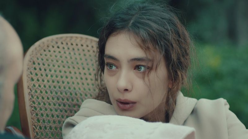 ce-se-intampla-in-aceasta-seara-de-la-ora-20-00-in-fiica-ambasadorului-nare-si-sancar-fac-totul-pentru-fiica-lor