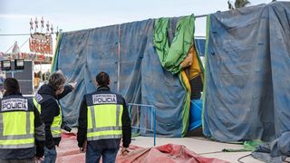 Incident tragic &icirc;n Valencia. O fetiță de 8 ani a murit după ce casa gonflabilă &icirc;n care se juca a fost luată de v&acirc;nt