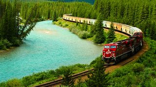 Permise de călătorie pentru a explora Europa cu trenul pentru 2.300 de tineri