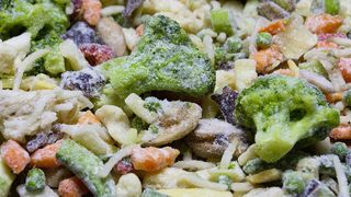 Adevărul despre legumele congelate din supermarketuri: "Când sunt expuse la lumină..."