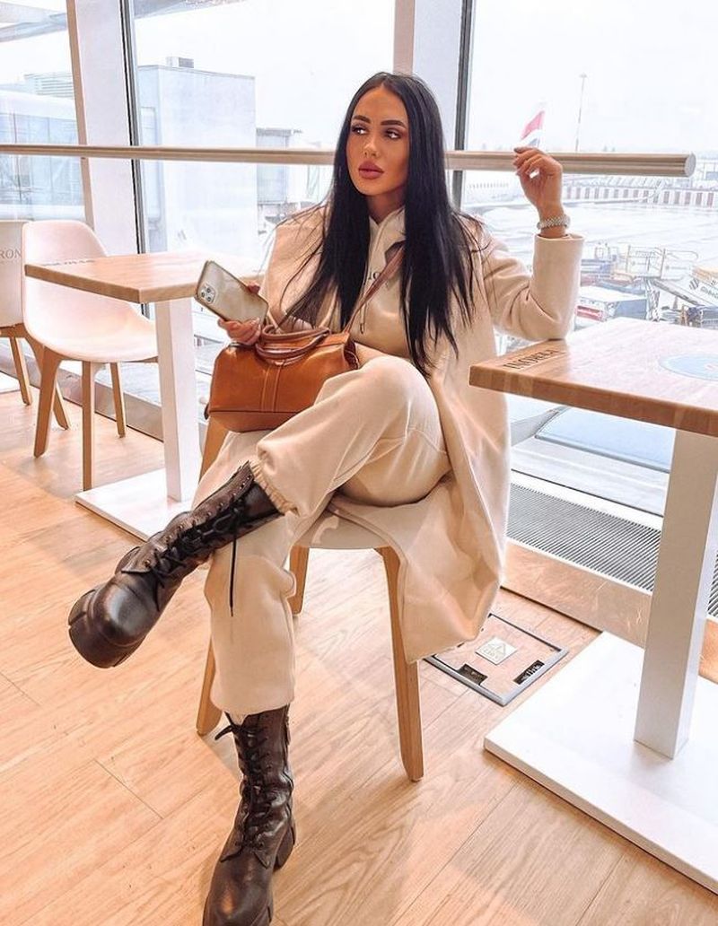 ella solzariu de ziua ei