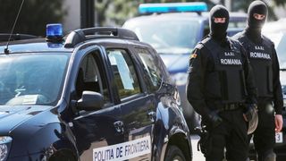 Trafic crescut la ieșirea din țară. Polițiștii iau măsuri la granița cu Ungaria