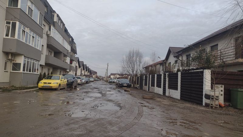 bragadiru străzi neasfaltate 2022