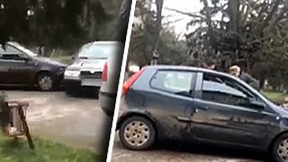 VIDEO | Scandal cu bâte și tamponări cu mașini în curtea unui liceu din Caracal