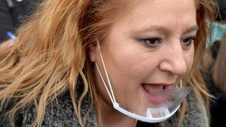 Diana Șoșoacă spune că a salvat doi turiști surprinși de avalanșă. "Din nou Arafat e depășit de situație"