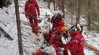 Final fericit pentru doi turiști care s-au rătăcit &icirc;n munții Făgăraș