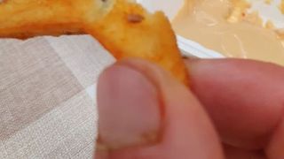 Cartofi cu viermi la o cantină din Cugir. Reacția DSP: ,,Unitatea este curată"