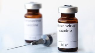 Începe vaccinarea copiilor între 5 și 11 ani. "S-a ajuns aici pentru că, da, adulţii au fost iresponsabili şi nu s-au vaccinat"