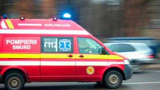 Incident revoltător în Rădăuți. Un adolescent de 17 ani şi-a înjunghiat doi colegi de clasă chiar în fața liceului. Motivul pentru care a recurs la acest gest este banal