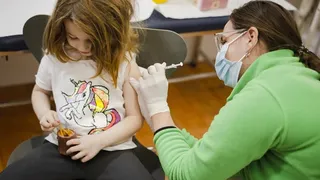 Țara din Europa care NU recomandă vaccinarea anti-Covid a copiilor sub 12 ani