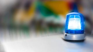 În Marea Britanie, un bărbat a recunoscut polițiștilor că a condus fără permis peste 70 de ani