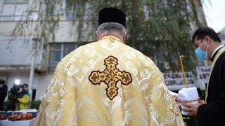 Biserica Ortodoxă din Cipru urmează să suspende 12 preoți nevaccinați împotriva Covid-19