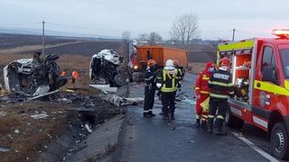 Accident rutier cumplit. Șapte oameni au murit