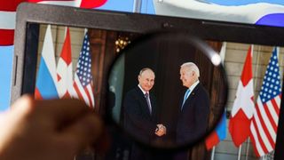 Rusia a trimis răspunsul mult așteptat la scrisoarea venită din SUA: „Vom lăsa Rusia să vorbească despre răspunsul său"