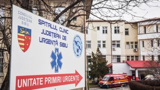 Nouă focare de COVID-19 în centre rezidenţiale şi la Spitalul Judeţean Sibiu, unde se operează doar urgenţele