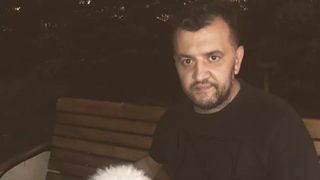 Fondatorul brandului Anonymous, Valentin Gherebe a fost găsit mort &icirc;n locuința sa din Capitală. Oamenii legii au deschis o anchetă de proporții