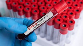 Tulpina Omicron poate manifesta simptome şi la nivelul pielii. Care sunt cele 6 simptome pe care nu trebuie să le ignori