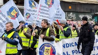 Sindicatele poliţiştilor organizează miting de protest în faţa Guvernului. Lista revendicărilor